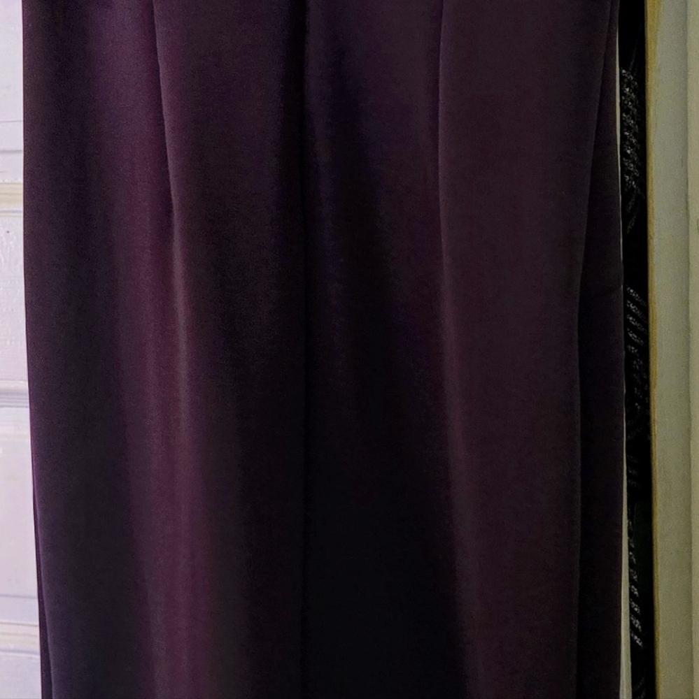 Formal, plum, NWT, Jessica Howard gown - Picture 3 of 6